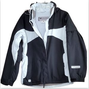 Women's  Columbia Sportswear  Co. Ski jacket. Black & Gray. Size S.